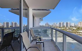 Beachfront Resort - Pool - Ocean View Balcony- Gym